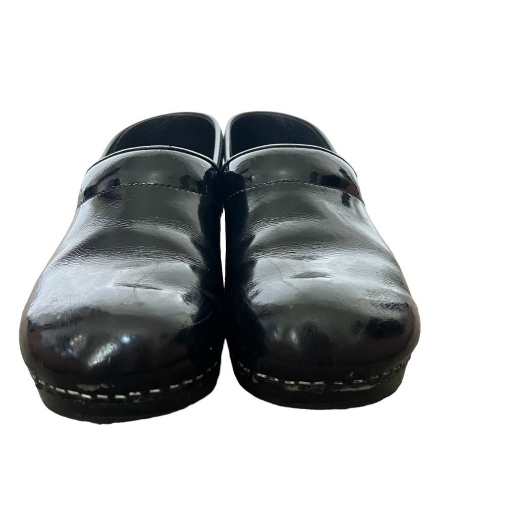 Dansko black patent clogs - Picture 3 of 5